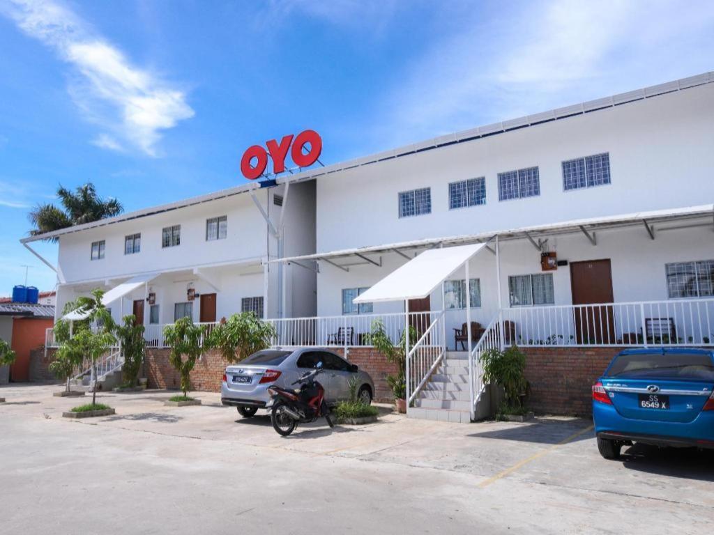 Oyo 44011 Weng Bee Guest House Kota Kinabalu Exterior photo