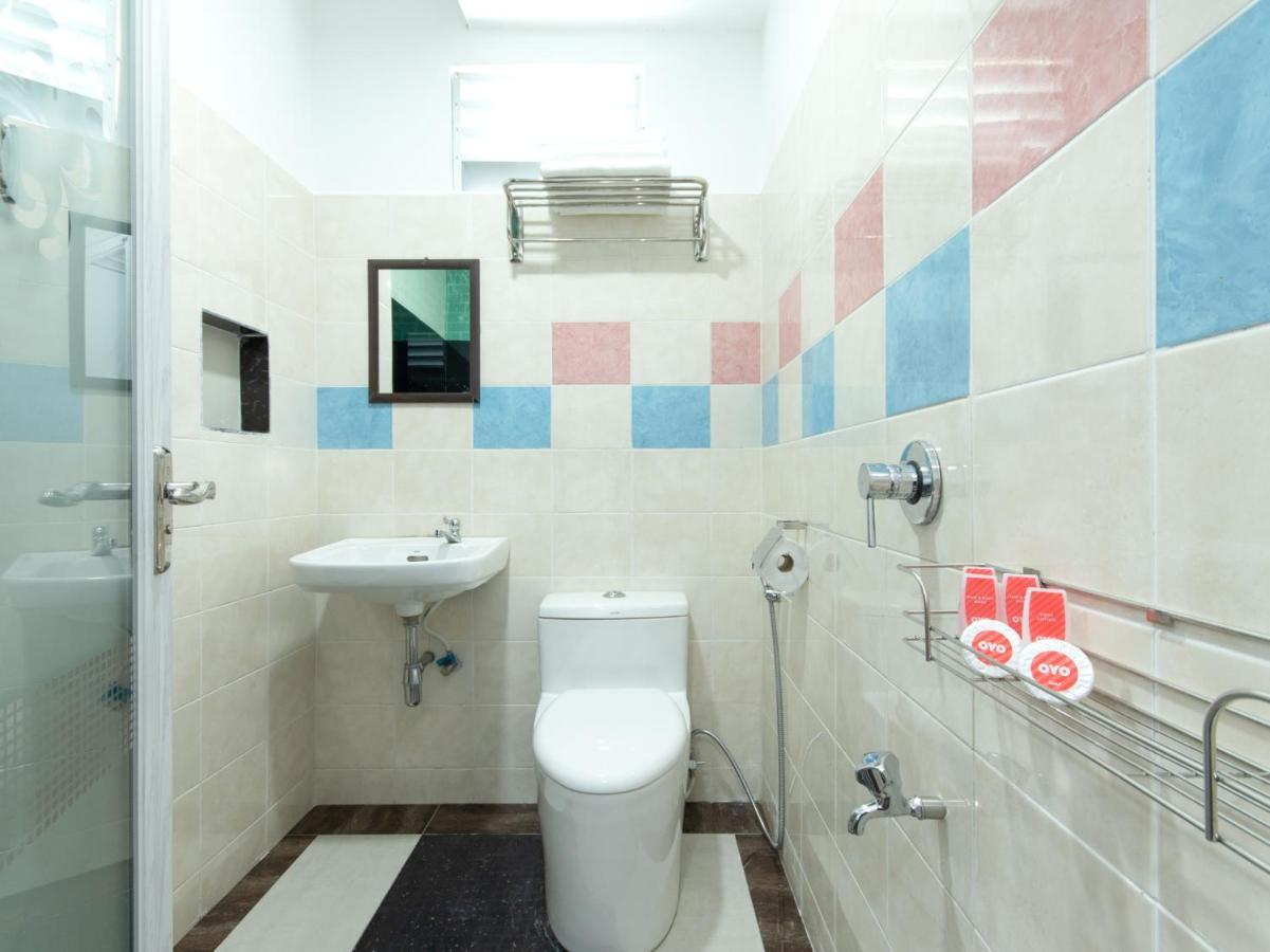 Oyo 44011 Weng Bee Guest House Kota Kinabalu Exterior photo